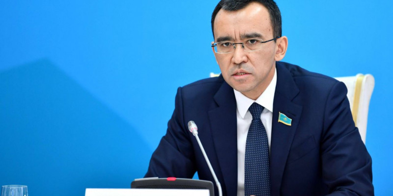 «Енді министрлердің де туысқандары басшылық қызметке келе алмай ма?» – Сенат төрағасы жауап берді