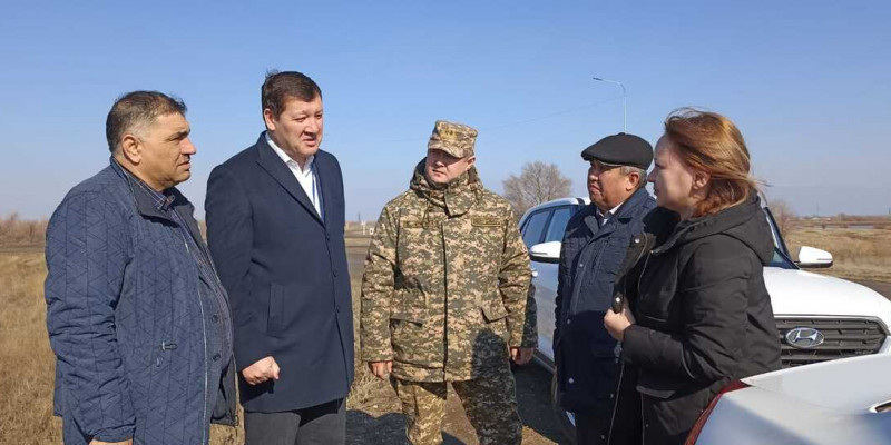 Мәжіліс депутаттары тасқыннан зардап шеккен Батыс өңірінің тұрғындарымен кездесті