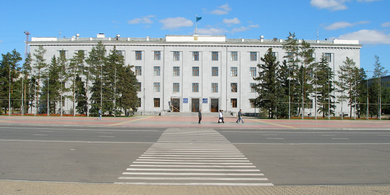 Павлодар облыстық Спорт басқармасының басшылығы сын садағына ілікті