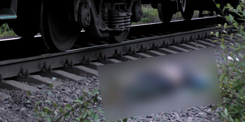 Балқашта жүк пойызы әйелді басып кетті