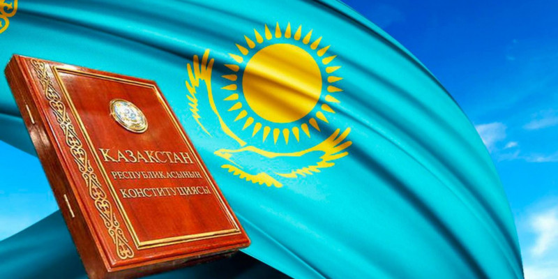 Конституцияда «орыс тілі – ресми тіл» деген бап мүлде жоқ