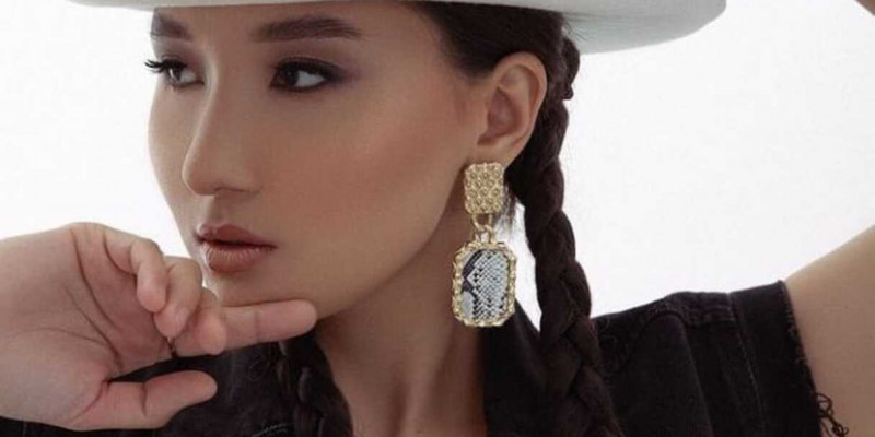 Әнші Ayree сүйіктісін көрсетті