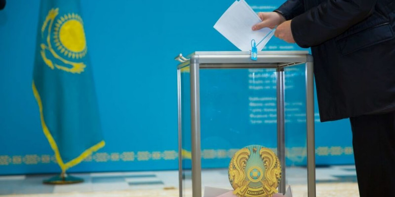 «Қазақстандықтар референдумға қатысуға дайын» – Еркін Тұқымов