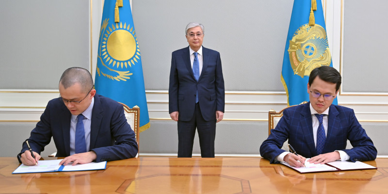 Тоқаев әлемдегі ірі криптобиржаның негізін қалаушымен кездесті
