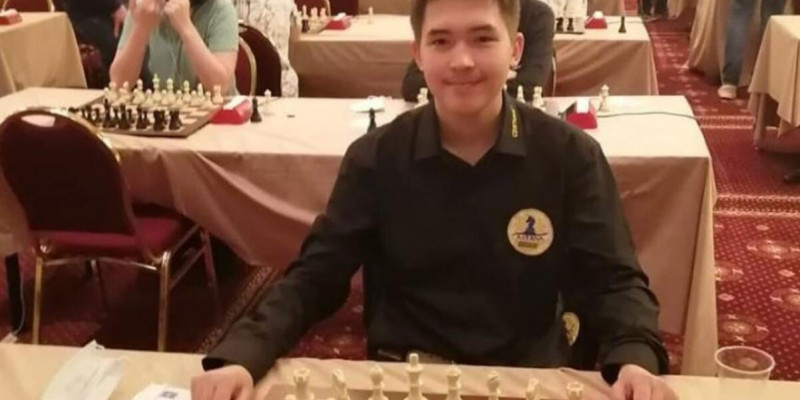 18 жастағы қазақстандық жылдам шахматтан әлем чемпионы атанды