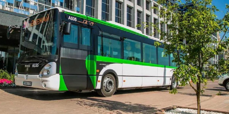 Биыл ауыл мектептеріне 515 жаңа автобус беріледі