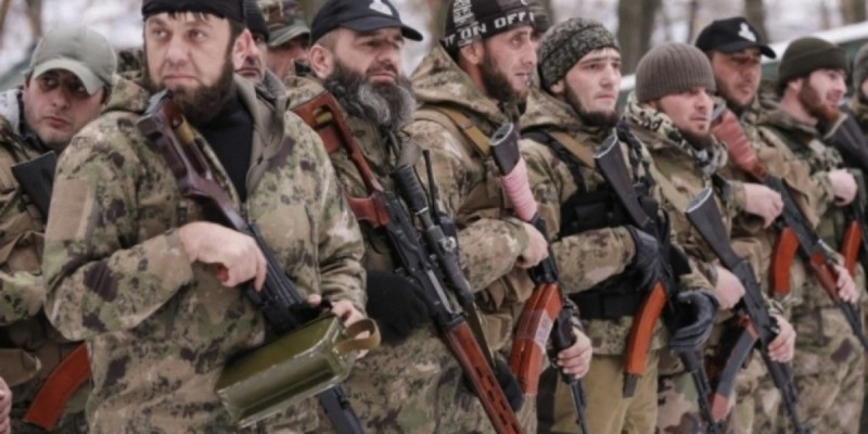 Украинада Қадыров әскері мен буряттар бір-біріне оқ жаудырды