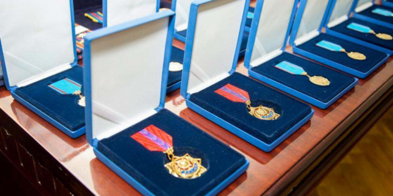 ІІМ-де мінсіз қызметімен ерекшеленген полицейлер марапатталды (ВИДЕО)