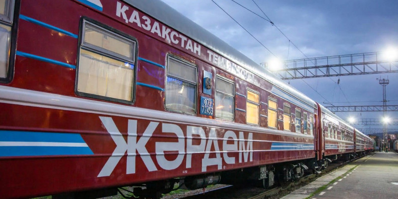 Медициналық пойыздар шалғай аймақтарға жолға шығады