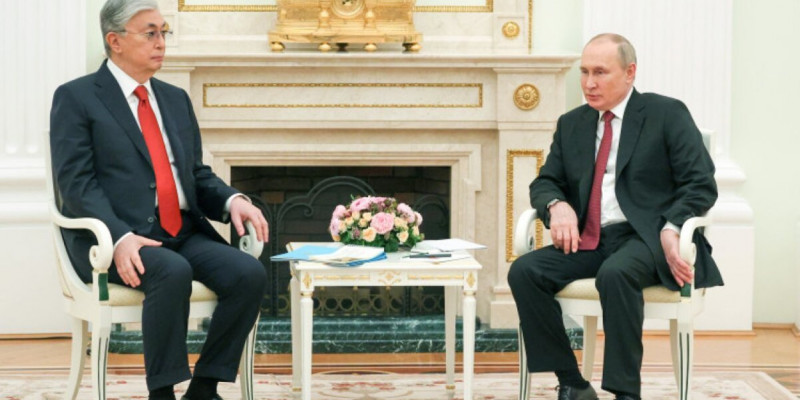 Қасым-Жомарт Тоқаев Владимир Путинмен кездесті