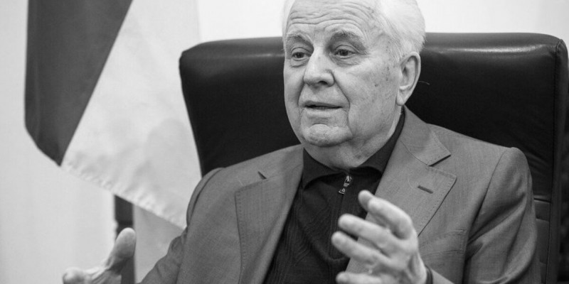 Украинаның бірінші президенті қайтыс болды