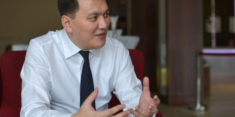 Ерлан Қарин: Қуғын-сүргінге ұшыраған 250 мыңнан астам адам ақталды