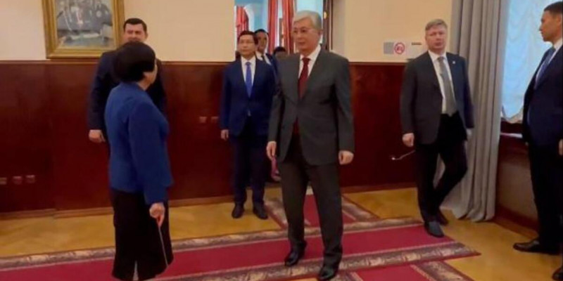 Президент Қаныш Сәтбаевтың мемориалдық музейін тамашалады