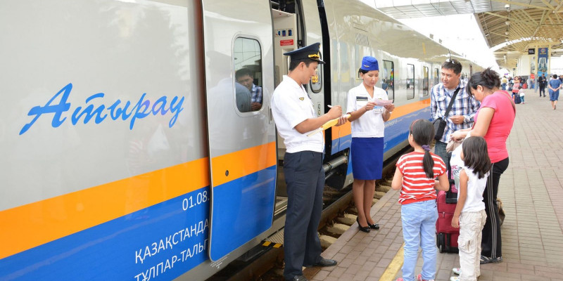 Қай жастағы балалар пойызда тегін жүре алады?