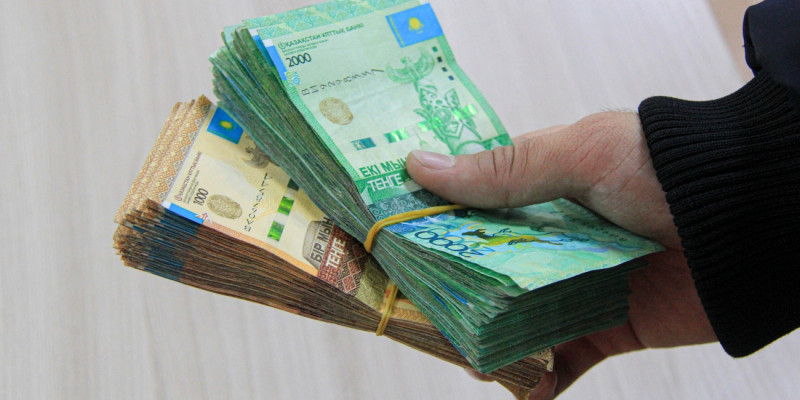 Мәдениет саласындағы басшы пара алды деген күдікке ілінді