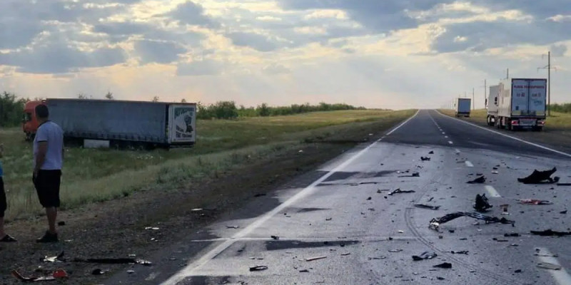 Жол апатынан бір үйдің 5 адамы жарақат алды