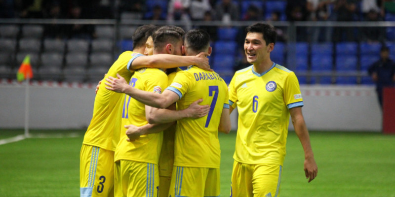 Ел құрамасы Словакияны 2:1 есебімен ұтты