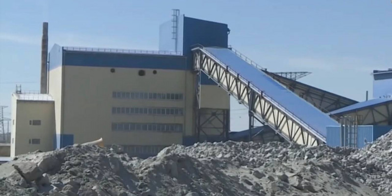 Көкшетаулық азаматты 1 тонна кен салынған қап басып қалды (ВИДЕО)