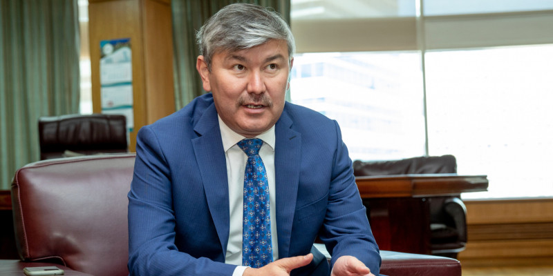 Сырттағы қазақ еліміздегі әрбір өзгеріске елеңдеп отыр
