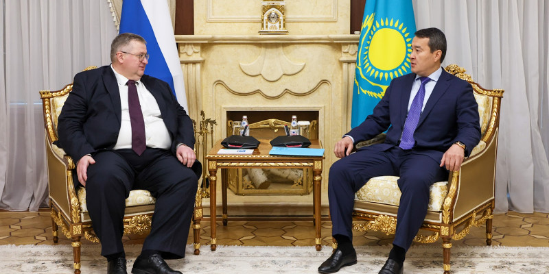 Әлихан Смайылов Ресей Федерациясының вице-премьерімен кездесті