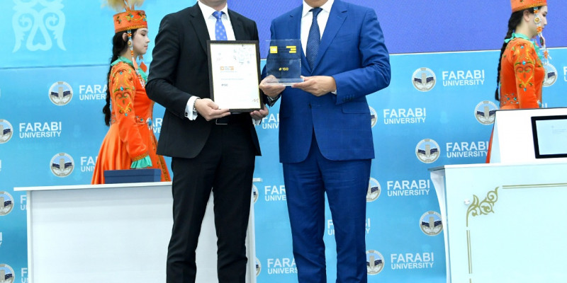 ҚазҰУ жаһандық сертификат иегері атанды