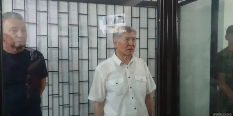Қырғызстанның экс-президенті Алмазбек Атамбаев ақталды (ВИДЕО)