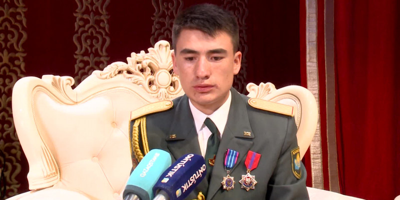 Қаңтар оқиғасында ерлік көрсеткен сарбаз марапатталды