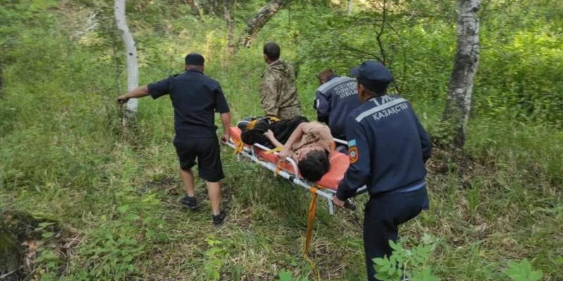 Бурабайда 19 жастағы жігіт таудан құлап, ауруханаға түсті