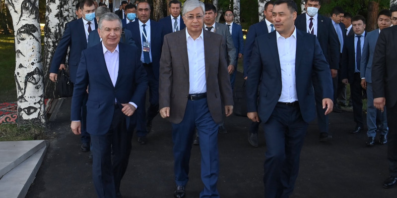 Президент сапарлары