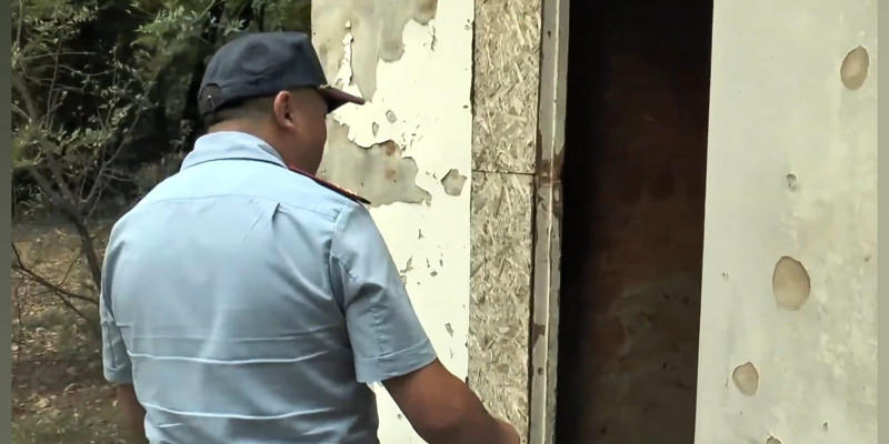 Дәретханадағы сәбиді құтқарған сәттен видео жарияланды