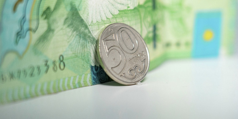 Қазақстандықтардың орташа жалақысы 312 мың теңгеден асты