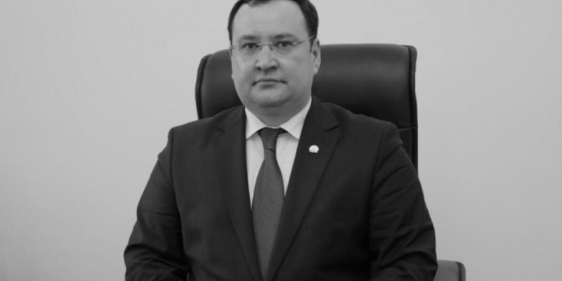 Суға батып кеткен Махамбет ауданы әкімінің денесі табылмай жатыр