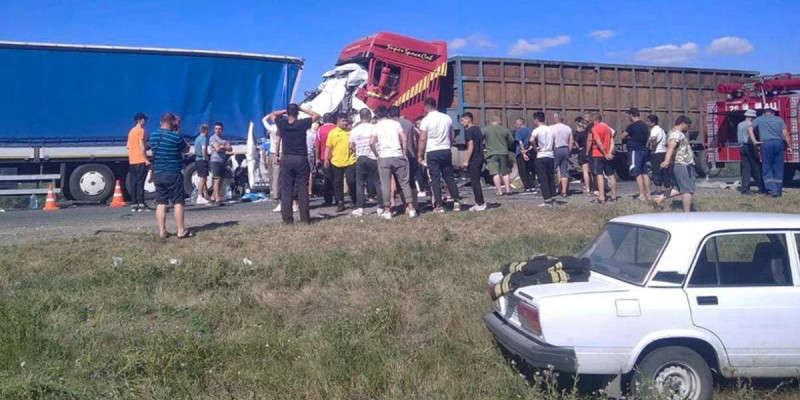 Ресейдегі жол апатынан Қырғыз елінің 14 азаматы көз жұмды