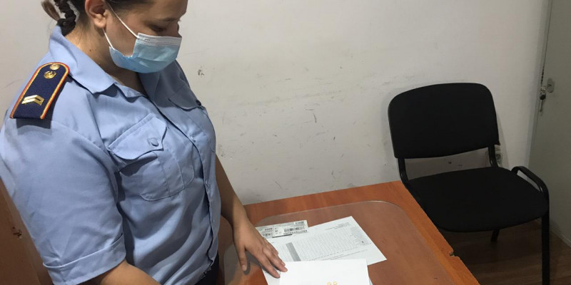 Іш киіміне дәрілік препарат жасырған тұрғын ұсталды