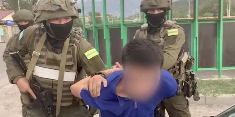 Ұйымдасқан қылмыстық топ мүшелері ұсталды (ВИДЕО)