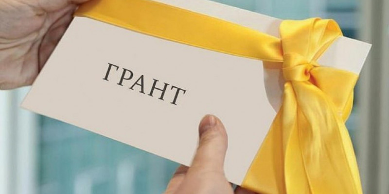 Медициналық университеттің жетінші курс студенті білім грантына ие болды