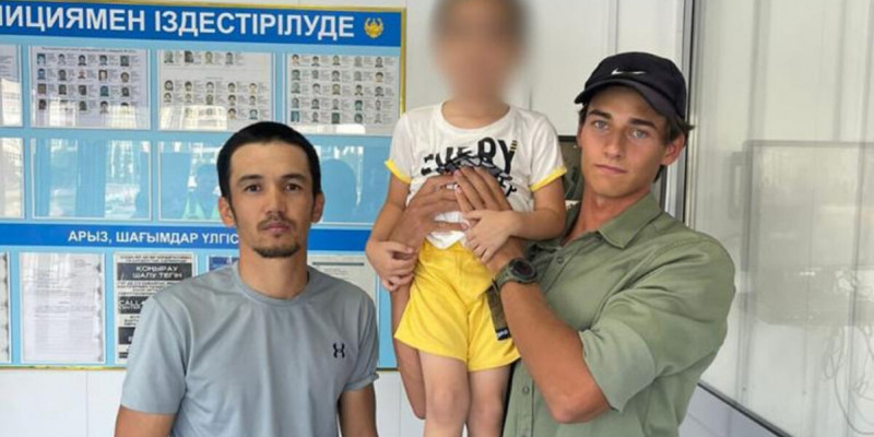Жайыққа батып бара жатқан баланы жас жігіт құтқарып қалды