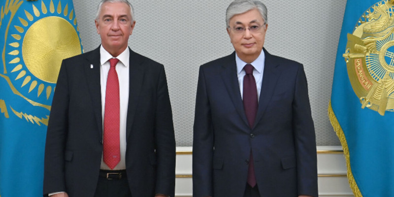 Қасым-Жомарт Тоқаев Люк Тардифті қабылдады