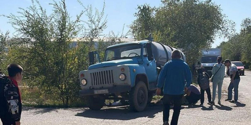 Оралда есірткі шеккен жүргізуші 3 оқушы қызды қағып кетті