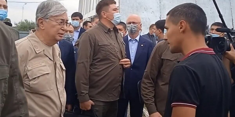 Президент ауыл азаматтарымен кездесіп, арызын тыңдады (ВИДЕО)