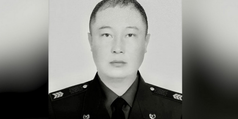 «Артында 5 баласы қалған»: қызмет барысында қаза тапқан өрт сөндіруші мемлекеттік марапатқа ұсынылды