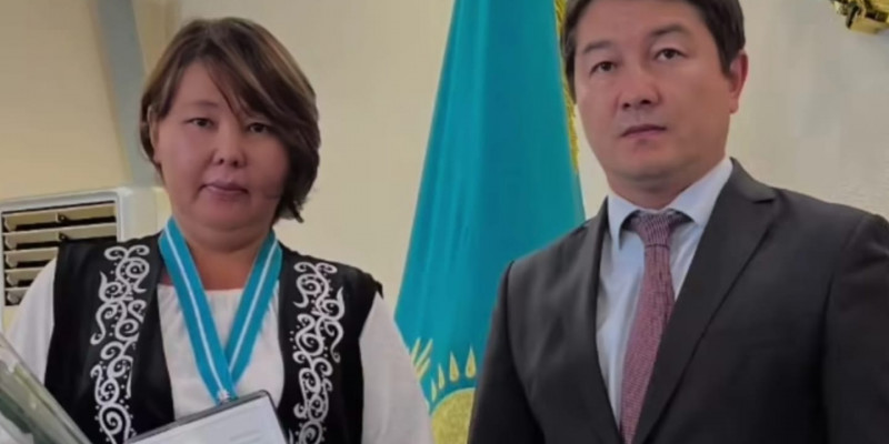 Көпбалалы аналар марапатталды