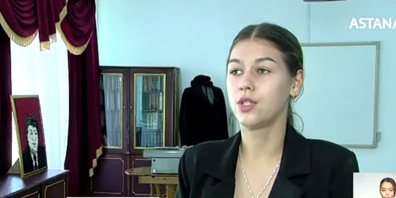 Неміс қызы қазақ тілі мен әдебиеті пәнінен сабақ беріп жүр