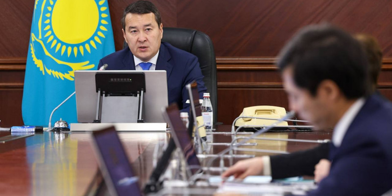Келіп жатқан ресейліктерге жәрдем көрсету керек – Әлихан Смайылов