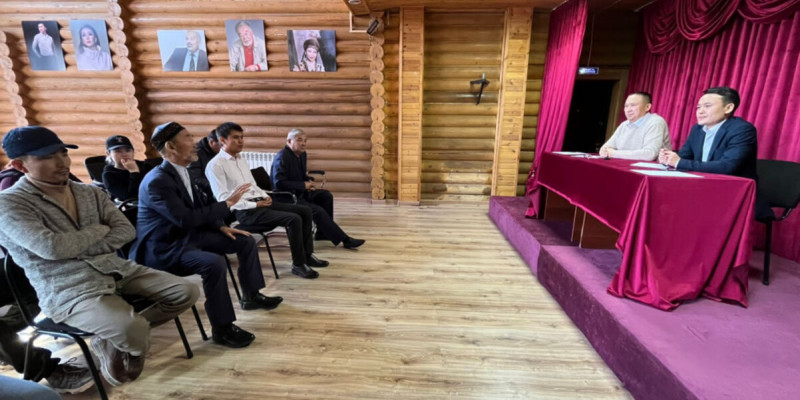 Президенттікке үміткер Нұрлан Әуесбаев Қосшы қаласының тұрғындарымен кездесті