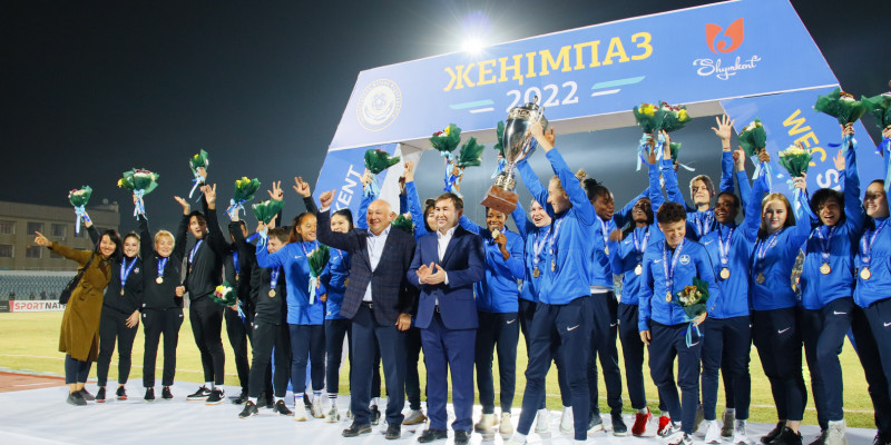«БИІК-Шымкент» – әйелдер арасындағы футболдан Қазақстан чемпионы!