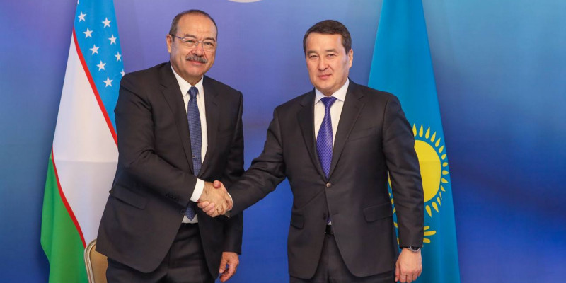 Смайылов Өзбекстан Премьер-министрімен кездесті