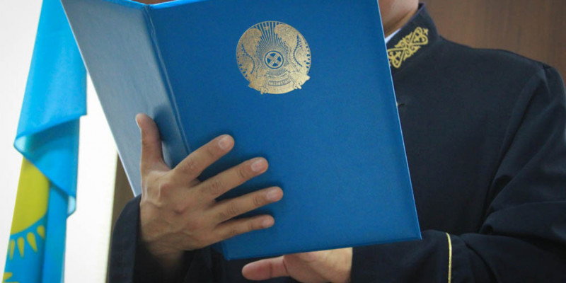 Павлодар облысында қызына зорлық көрсеткен ер адам 25 жылға сотталды