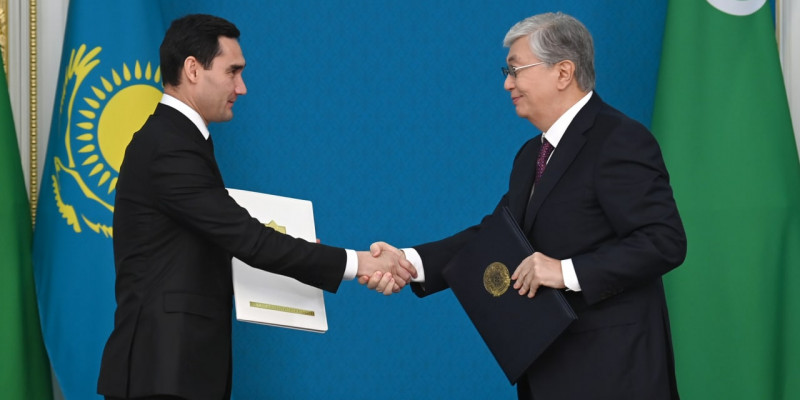 Қазақстан мен Түрікменстан Президенттері 14 құжатқа қол қойды
