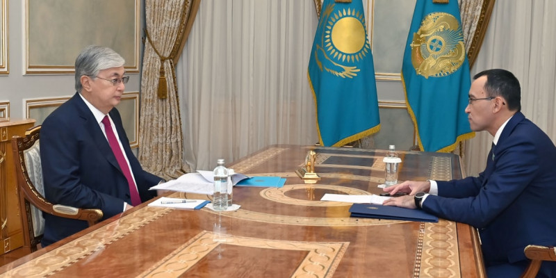 Президент Сенат төрағасы Мәулен Әшімбаевты қабылдады